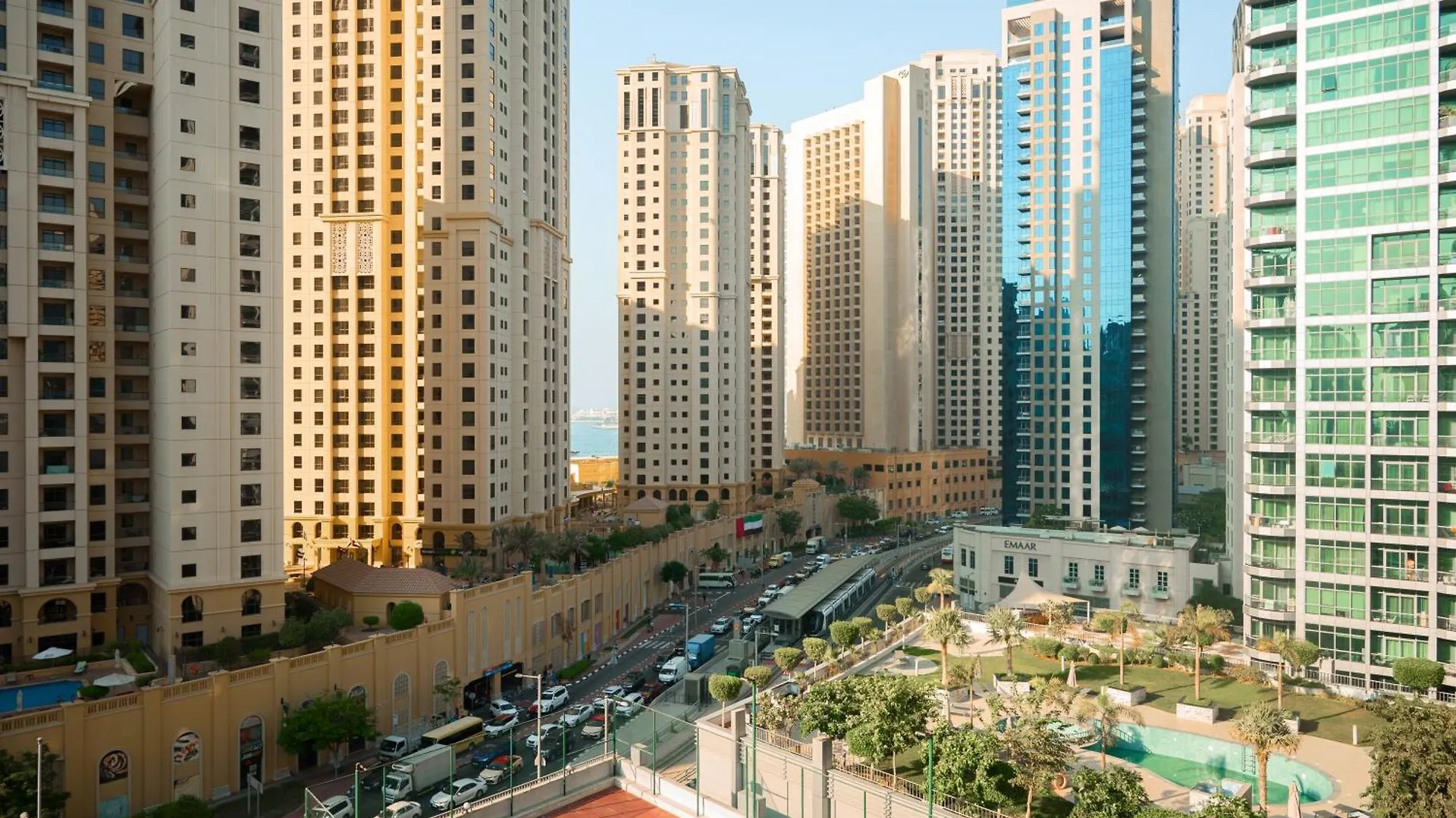 Walk To Beach & Marina Mall - Dubai Marina 2Bdr Apartment