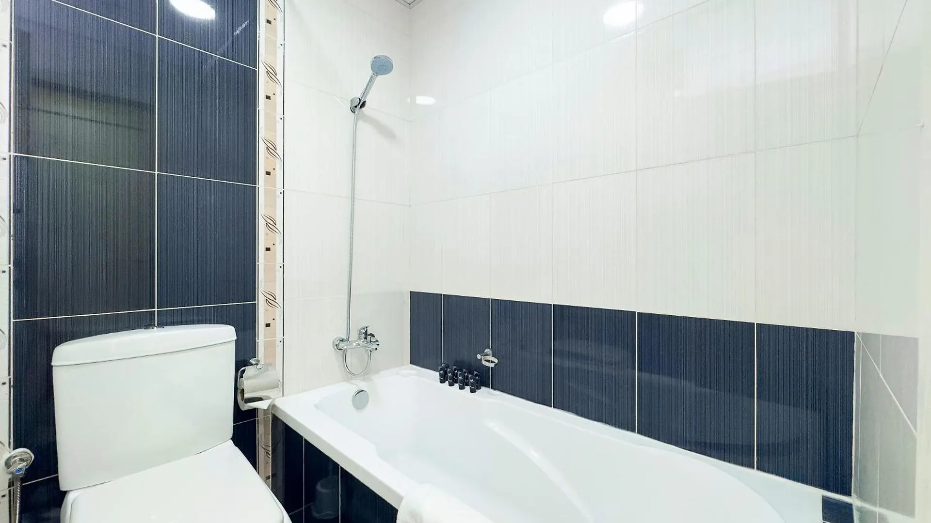 Apartment Walk To Beach & Marina Mall - Dubai Marina 2Bdr